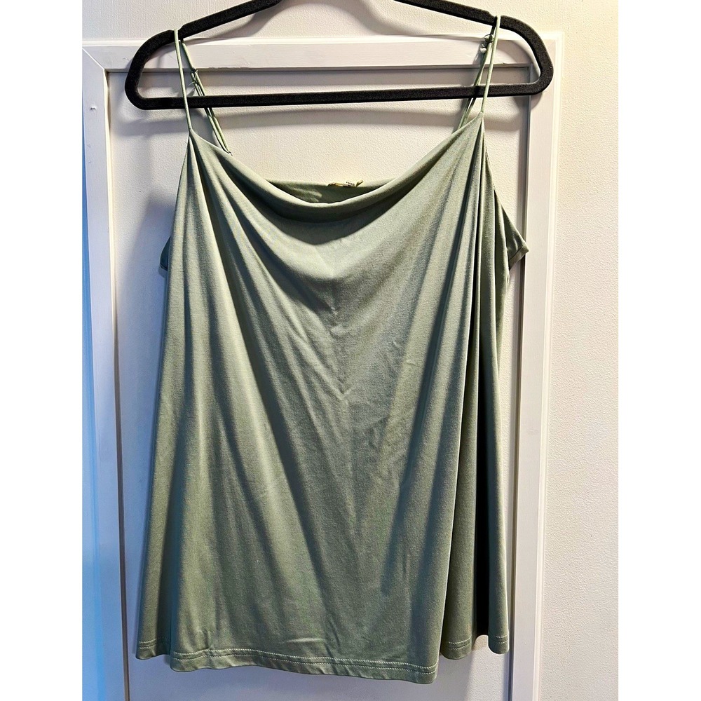 POL Women’s Large Light Green Cowl Neck Adjustable Strap Cami Tank Top Flowy EUC